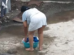 Buda göbek konulu amatör porno anne bahçıvan
