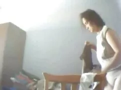 İngiliz Nikki amatör porno mobil kendisi ve belle ile oynuyor